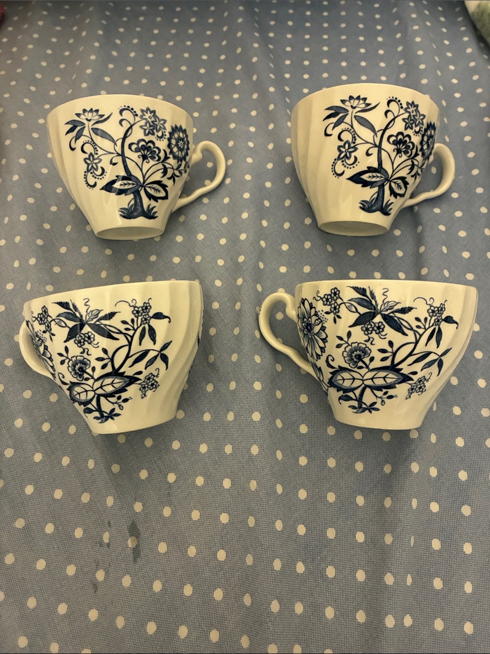 Classic Blue Floral Porcelain Teacup Set - White and Blue